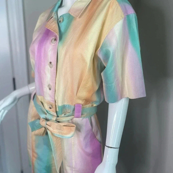 Current Air women’s rainbow short sleeve pastel button up, romper Size M - Picture 6 of 13